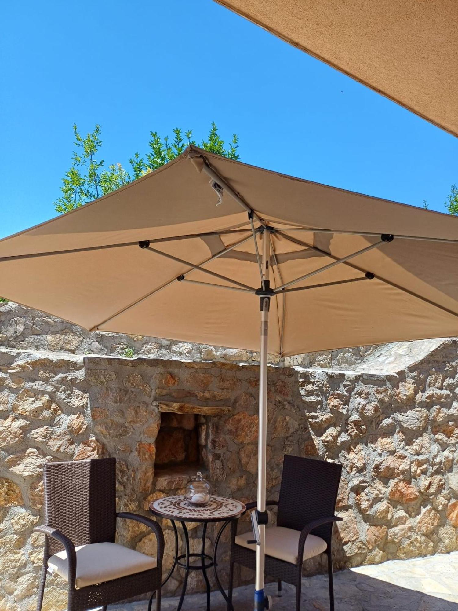 Ambiente Apartment Ясенице Екстериор снимка