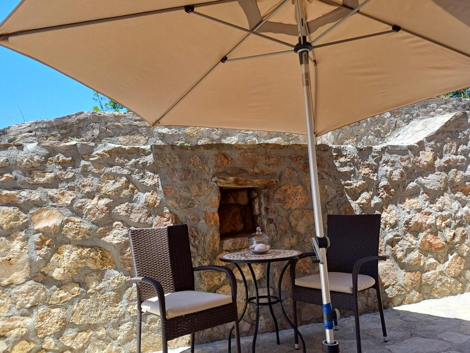 Ambiente Apartment Ясенице Екстериор снимка